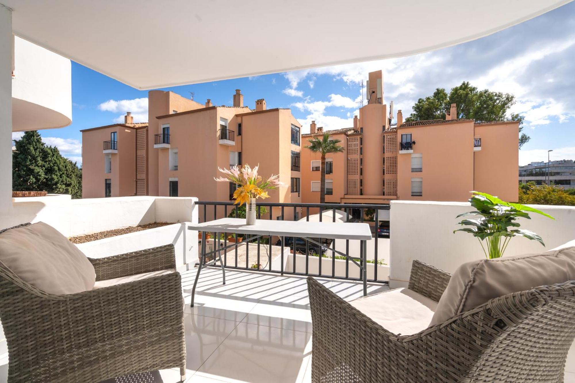 Appartement Puerto Banus Two Bedroom Luxurious With Parking